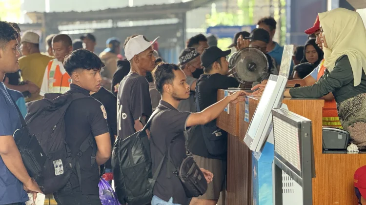 Pelindo Tingkatkan Kenyamanan Penumpang Kapal Laut