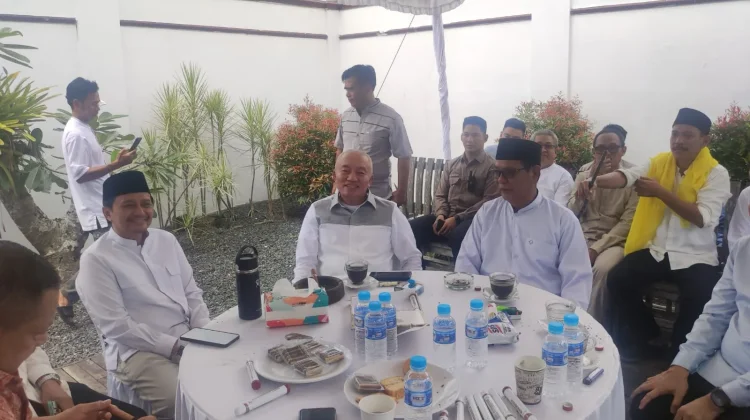 Gubernur Kalsel Muhidin Hadiri Open House Paman Birin