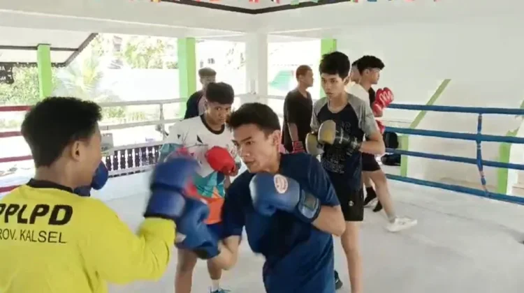 Atlet Tinju Pelajar Kembali Fokus Latihan setelah Libur Lebaran