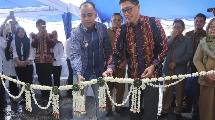 Bank Kalsel Resmikan Tiga Kantor Syariah Baru Selama 2025