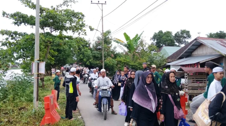 Ribuan Jemaah Padati Puncak Haul ke-220 Datu Kelampayan di Dalam Pagar