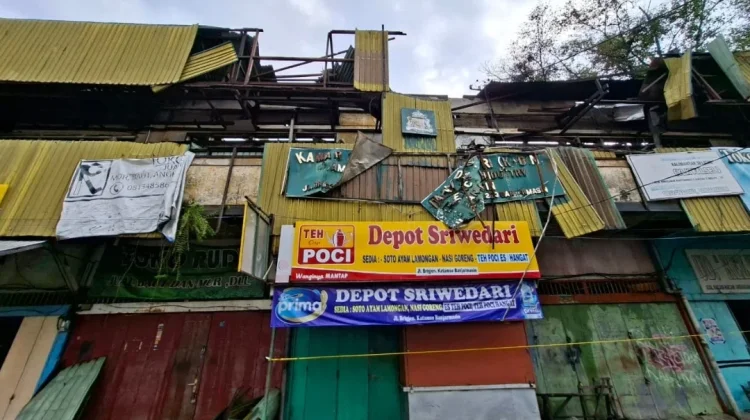 Api Mengamuk 5 Ruko di Banjarmasin Ludes! Penyebab Masih Diselediki