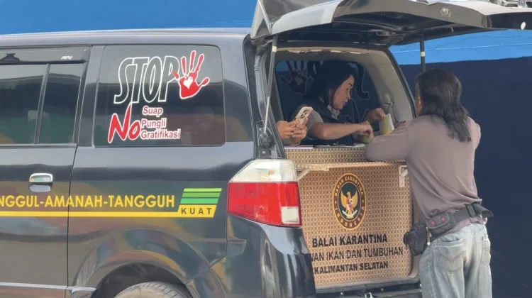 Pengawasan Karantina Kalsel Iringi Arus Balik Lebaran di Pelabuhan