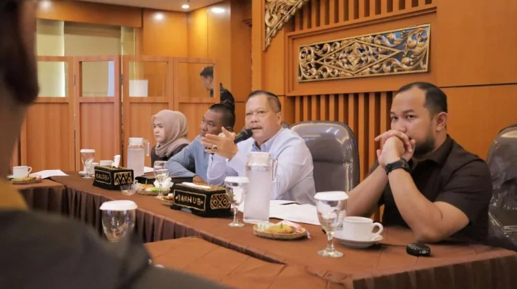 Bahas Tatib Dewan, DPRD Kalsel gelar FGD bersama Banhub
