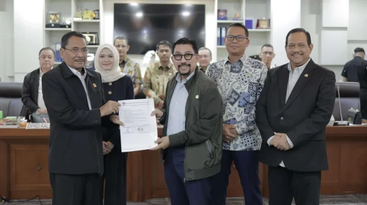 DPRD Kalsel Sampaikan Aspirasi Mahasiswa ke DPR RI