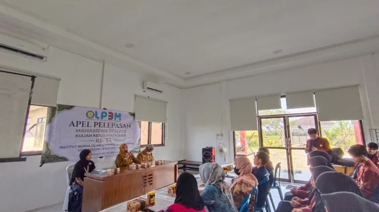 Puluhan Mahasiswa KKN IAI Darussalam Martapura Dilepas di Kecamatan Tatah Makmur