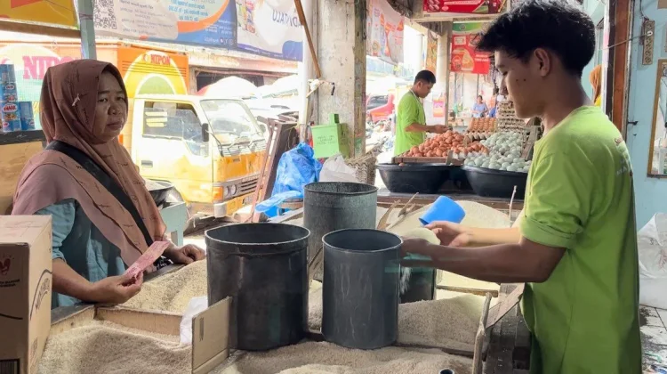 Stok Beras Jawa Masih Kosong di Pasaran Banjarmasin