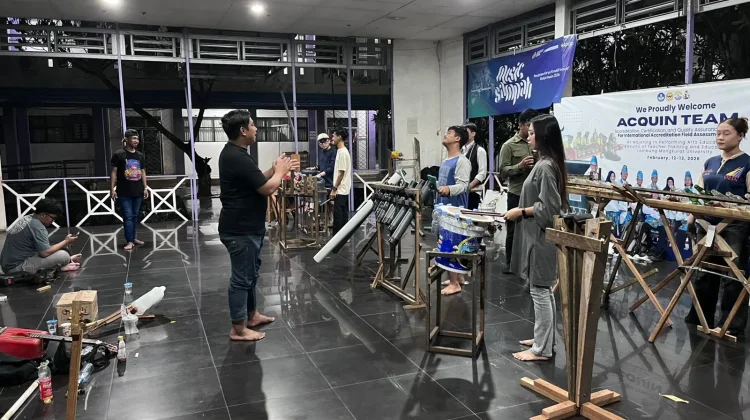 Borneo Ecomusicology Lab Gelar “Musik Sampah” Berbasis Limbah