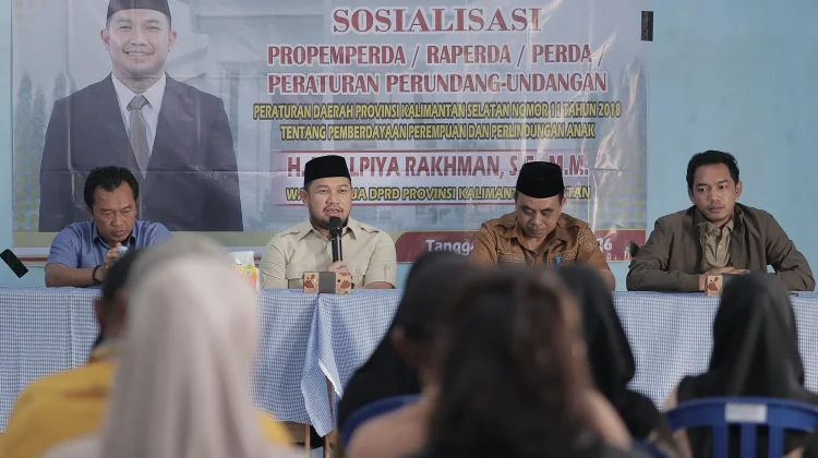 Alpiya Rakhman Sosialisasikan Perda Perlindungan Perempuan dan Anak