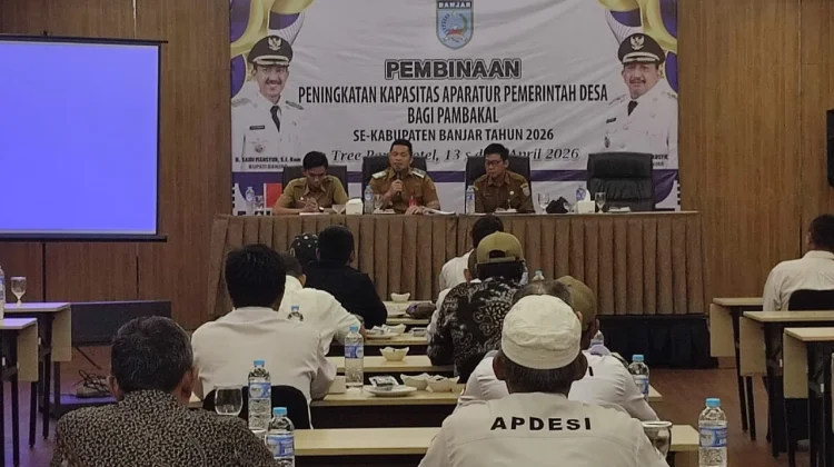 Pemkab Banjar Tingkatkan Kapasitas Pambakal Melalui Pembinaan Aparatur Desa