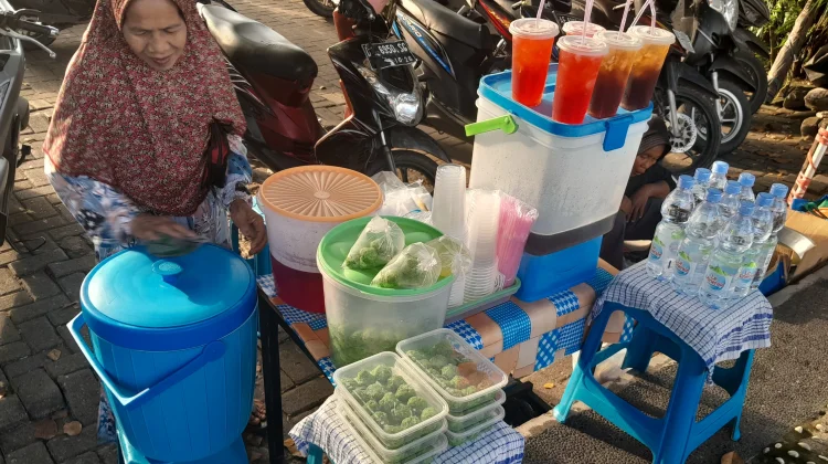Tape Ketan Hijau Dengan Cita Rasa  Manis