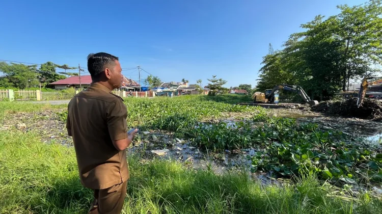 Wali Kota Turun Tangan! Normalisasi Sungai Teluk Dalam Dikebut!