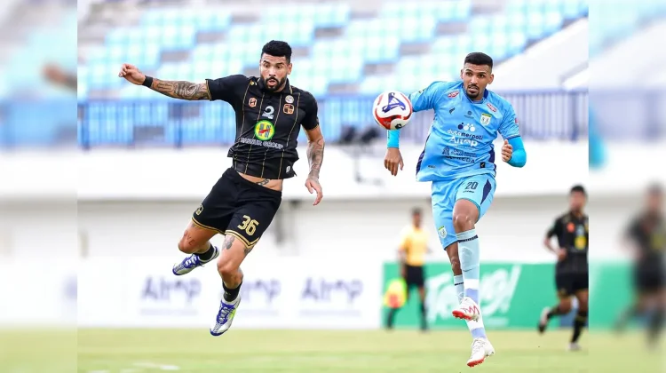 Drama Menit Akhir, Barito Putera Tahan Persela di Lamongan