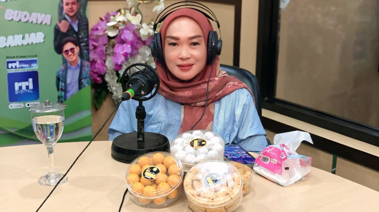 Mulai sejak SMK, Usaha Kue Rusdiana Terus Berkembang