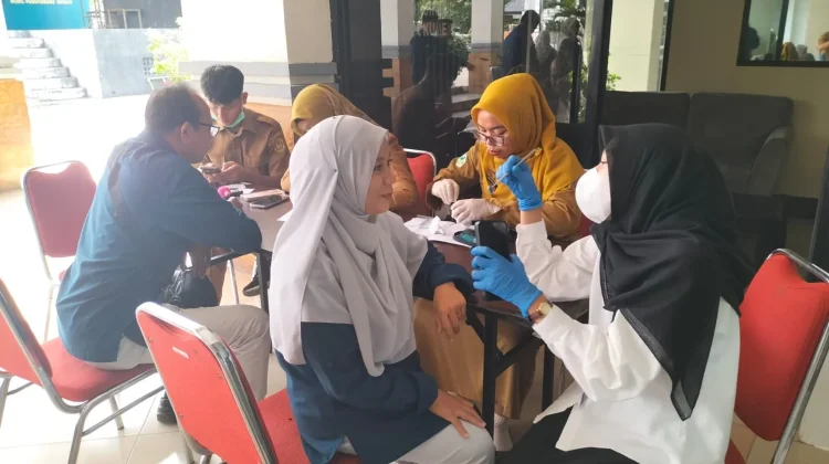 RRI Banjarmasin Bersama Puskesmas Karang Mekar Gelar Pemeriksaan Kesehatan