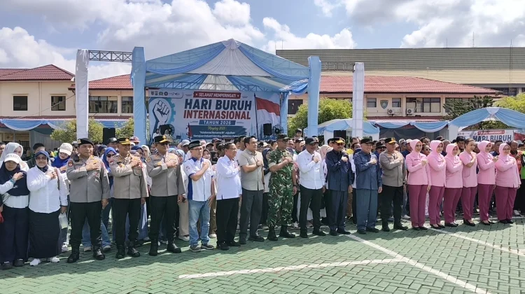 Ribuan Buruh Peringati May Day di Mapolresta Banjarmasin