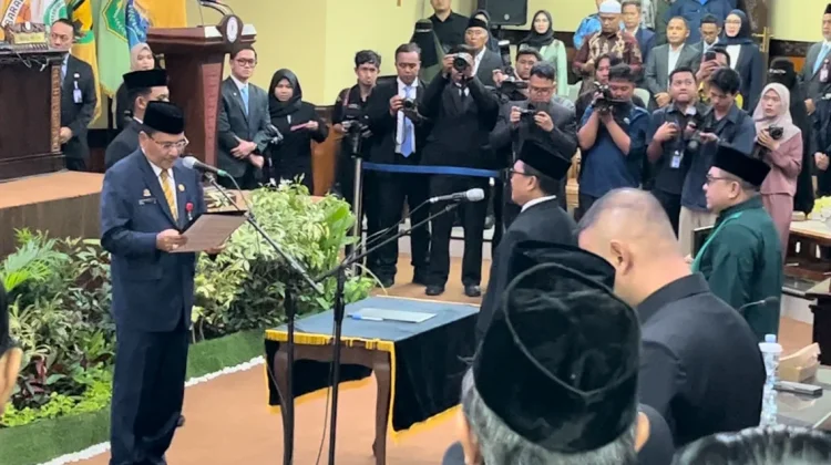 Habib Hasyim Resmi Dilantik, Isi Kursi Kosong Anggota DPRD Kalsel