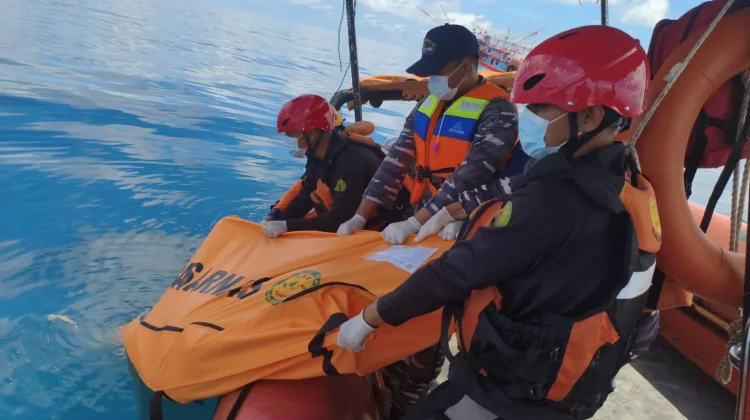 Jasad Nelayan Hilang di Perairan Muara Kintap Ditemukan 9 Mil dari Lokasi