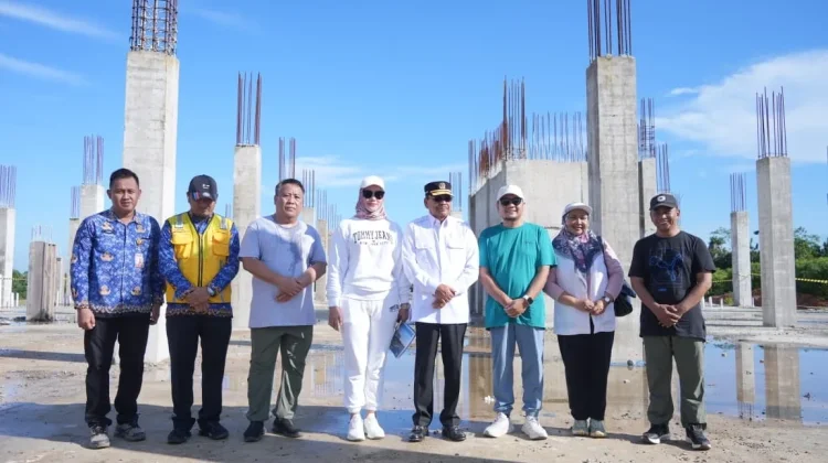 Supian HK Dampingi Ketua KPU RI Tinjau Gedung Baru KPU Kalsel