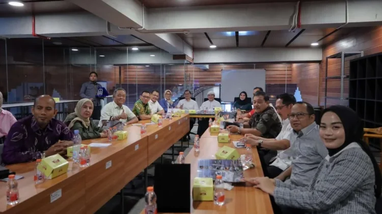 Komisi III DPRD Kalsel Pelajari Pembangunan Masjid Al Jabar Bandung
