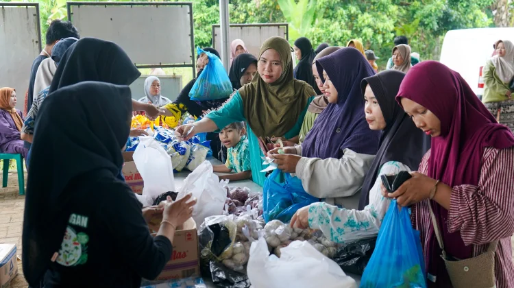 Disperindag Balangan Gelar Pasar Murah ke-28 di Desa Munjung