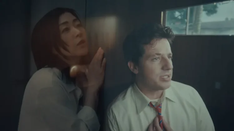 Kolaborasi Charlie Puth dan Hikaru Utada "Home" Juara Top 20 Internasional