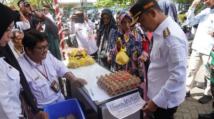 Sebar Pasar Murah Tekan Lonjakan Harga dan Inflasi di Banjarmasin