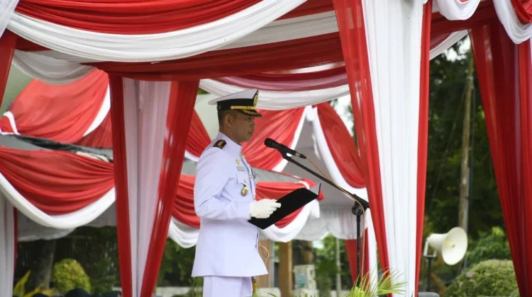 Danlanal Pimpin Upacara HUT Ke-77 Tentara Divisi ALRI IV Pertahanan Kalimantan