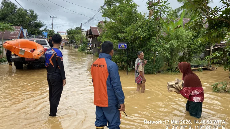 Debit Air Sungai di HST Meluap, Warga Diminta Waspada