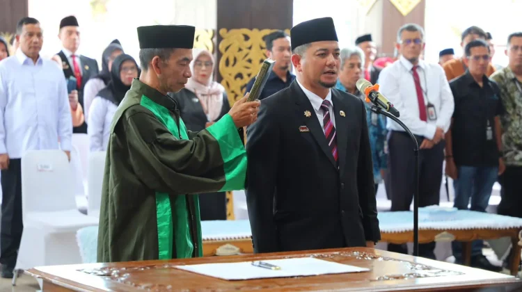Tinggalkan DLH, Ichrome Muftezar Melonjak Jadi Sekda Banjarmasin