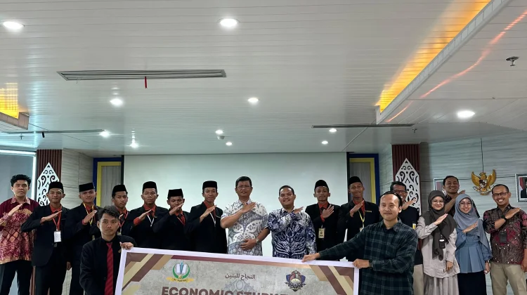 Kanwil DJP Kalselteng Terima Kunjungan SMA An-Najah Putra