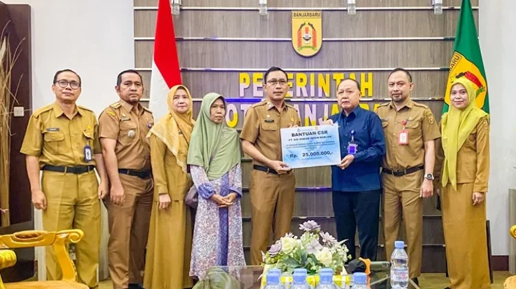 Sentuhan Kepedulian untuk Hamdiah, CSR PT Air Minum Intan Banjar Hadirkan Harapan