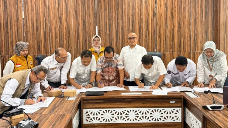 ULM Lepas Mahasiswa KKN Internasional ke Jepang untuk Program Zero Waste