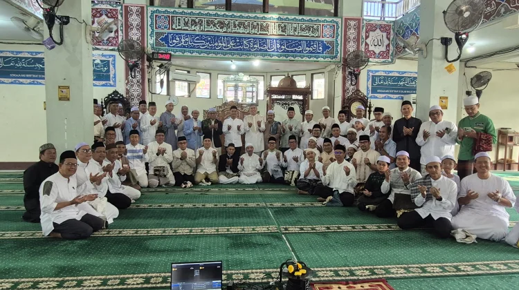 Semarak Iduladha di Masjid Agung Miftahul Ihsan Bersama Pemko Banjarmasin