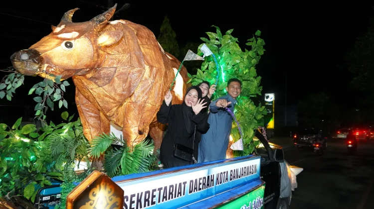Dari Redup Kembali Hidup, Pawai Takbiran Semarakkan Malam Banjarmasin