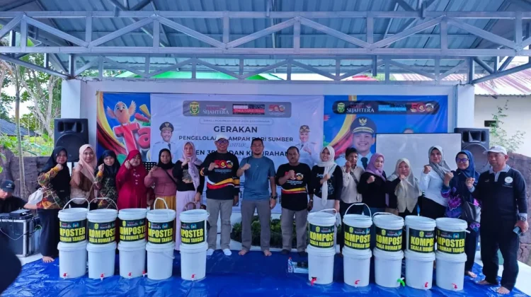 Lawan Sampah dari Rumah, PAM Bandarmasih Bagikan 100 Komposter Gratis