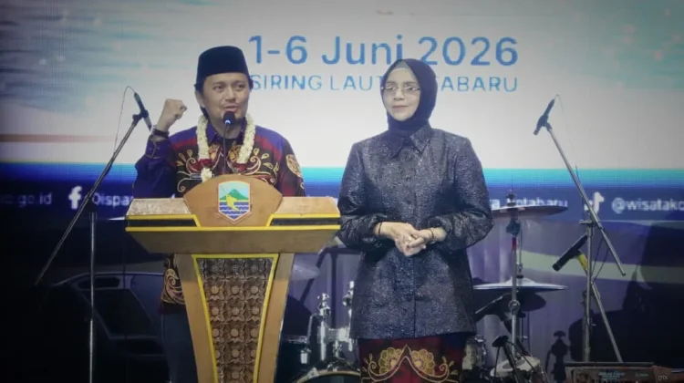 Harjad ke-76 Kotabaru, Jembatan Pulau Laut Jadi Simbol Harapan Baru