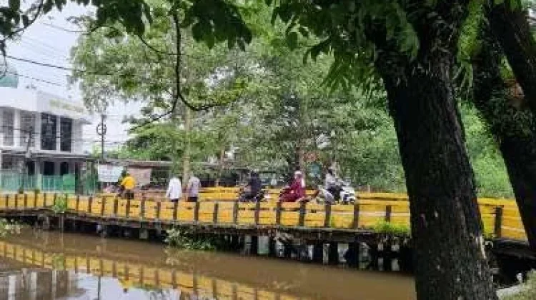 Kontrak Belum Tuntas, Lahan Masih Didata, Proyek Jembatan Jafri Zam Zam Molor?