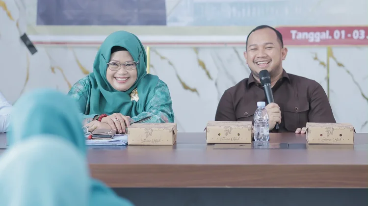 Alpiya Sosialisasikan Perda Perlindungan Perempuan Anak di Kotabaru