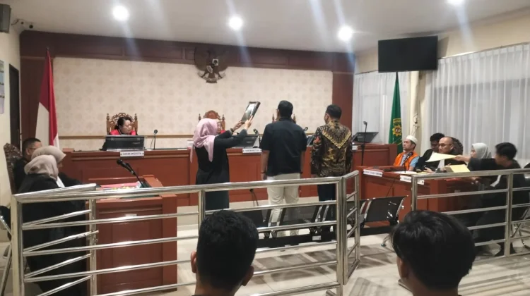 Sidang Dua Pengusaha Batubara Kalsel Hadirkan Saksi Ahli