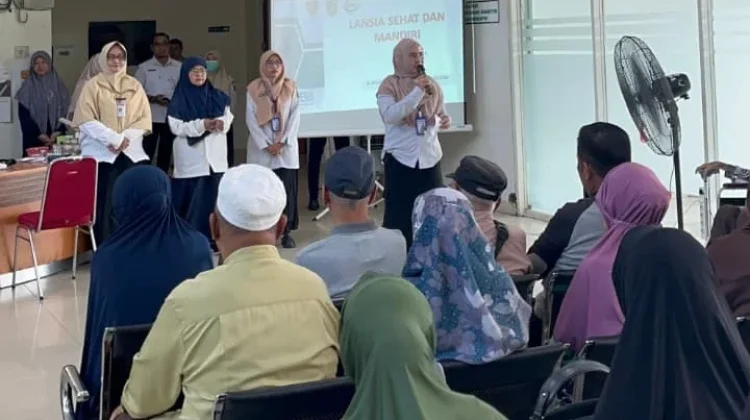 Peringati HLUN 2026, RSUD Ansari Saleh Edukasi Lansia agar Tetap Sehat dan Mandiri
