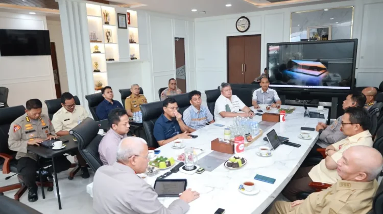 Gubernur Muhidin Minta Pertamina Awasi Ketat Distribusi BBM Subsidi