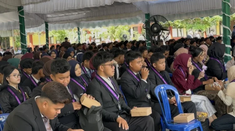 SMKN 5 Banjarmasin Gelar Perpisahan dengan Kebersamaan & Kesederhanaan