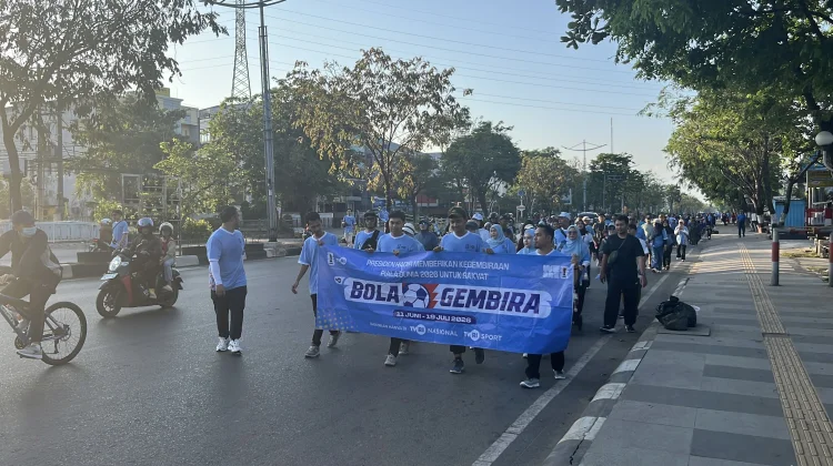 Warga Banua Ikut Meriahkan Funwalk Bola Gembira TVRI, Sambut Piala Dunia 2026