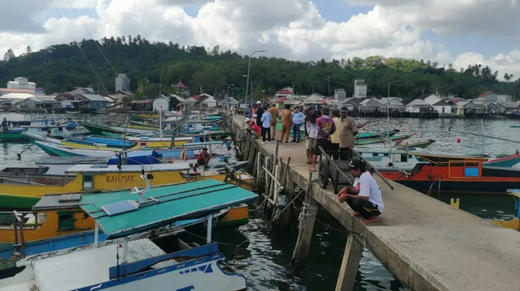 Gerai Perizinan Kapal Perikanan Permudah Nelayan Urus Legalitas Kapal