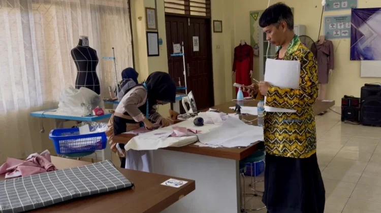 Ajang Fashion Technology Cetak Talenta Unggul