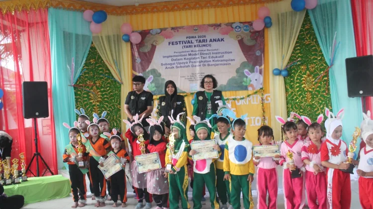 Festival Tari Kelinci ULM Terapkan Metode Instruksi Anak