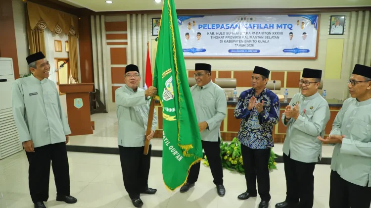 Bupati HSU Lepas 116 Kafilah MTQ Nasional Tingkat Kalsel