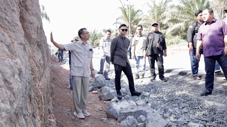 Komisi III DPRD Kalsel Dorong Percepatan Aspal Jalan Banyu Irang - Tambang Ulang