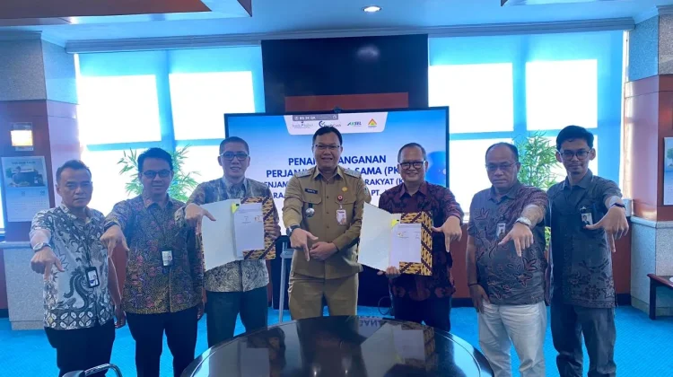 Bank Kalsel Perpanjang Kerja Sama Penjamin KUR UMKM PT Jamkrida